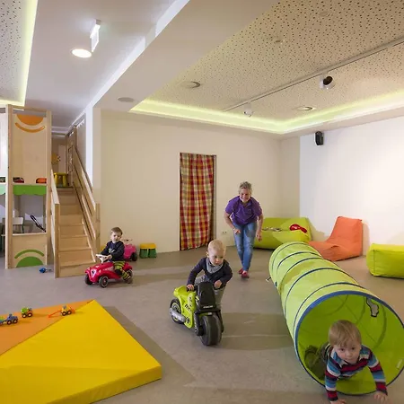 Alpin Family Seetal 4*