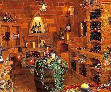 Alpin Family Seetal Szálloda